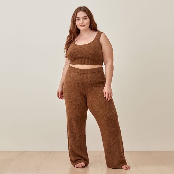 Reformation Isle Two Piece Set in Cinnamon - 3XL - Picture 3 of 7